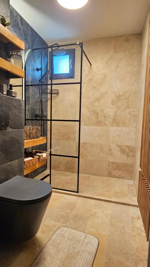 Cosy 2 Rooms Apartment In The Center Of The City بوخارست المظهر الخارجي الصورة