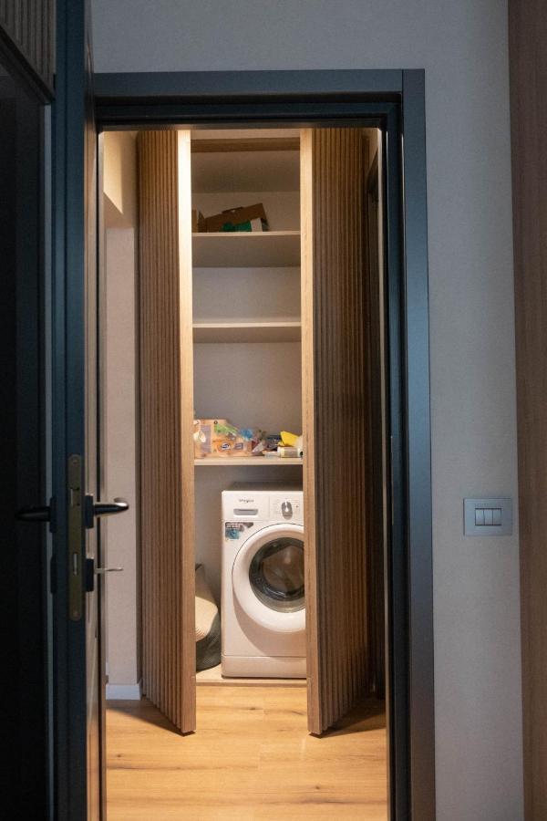 Cosy 2 Rooms Apartment In The Center Of The City بوخارست المظهر الخارجي الصورة