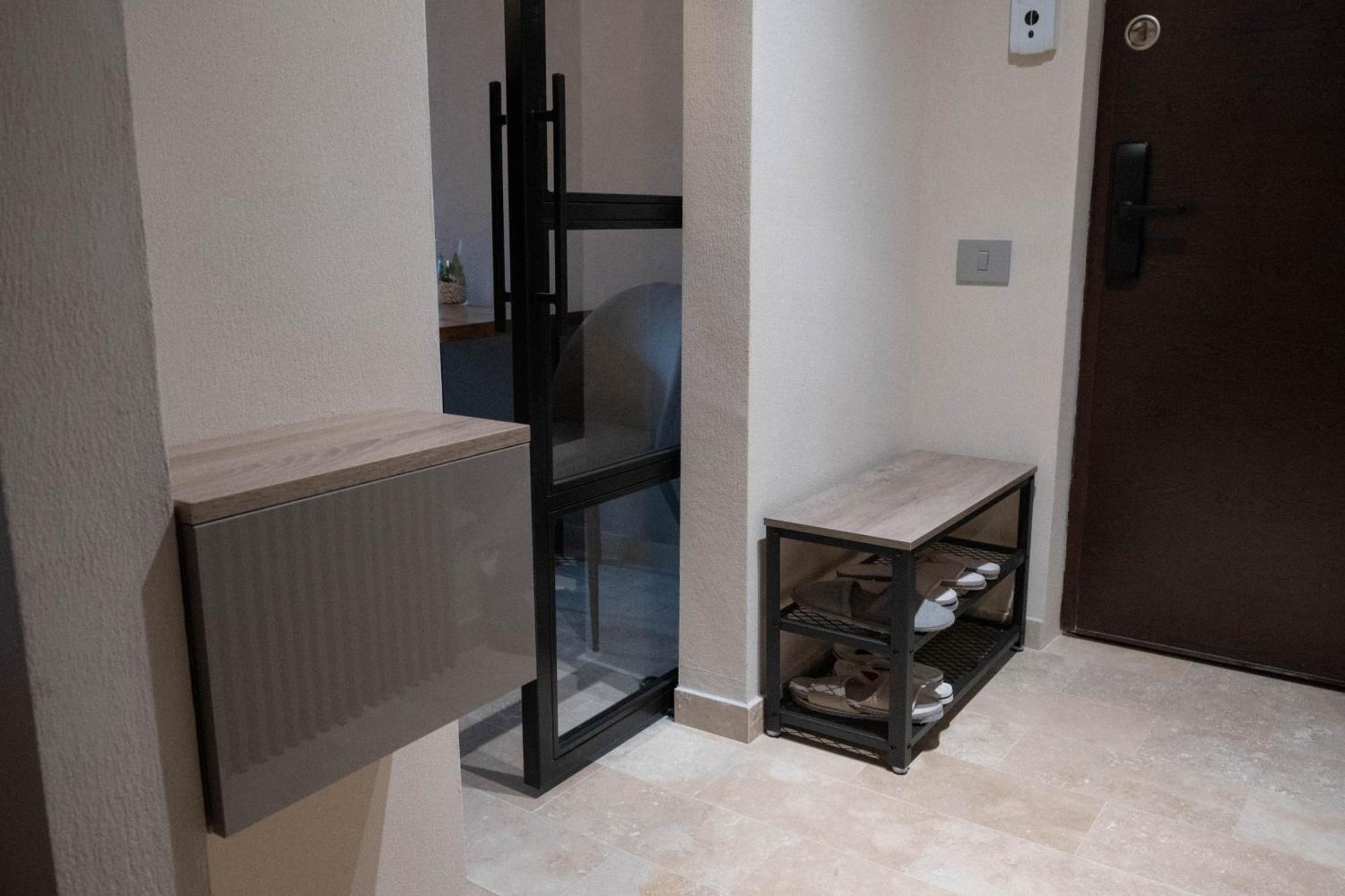 Cosy 2 Rooms Apartment In The Center Of The City بوخارست المظهر الخارجي الصورة