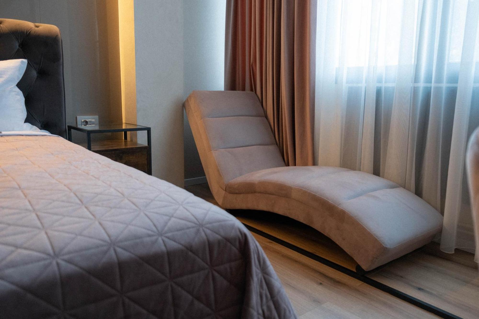 Cosy 2 Rooms Apartment In The Center Of The City بوخارست المظهر الخارجي الصورة